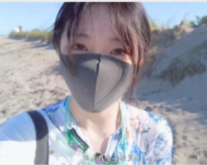 玩偶姐姐的碎碎唸：一天的海洋冲浪少女